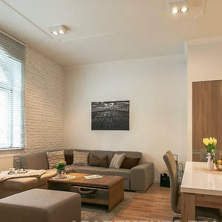Apartamenty4you - Atlantic ソポト
